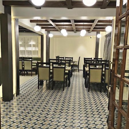 Serenity Taksa Palace Hotel Darjeeling  Exterior foto