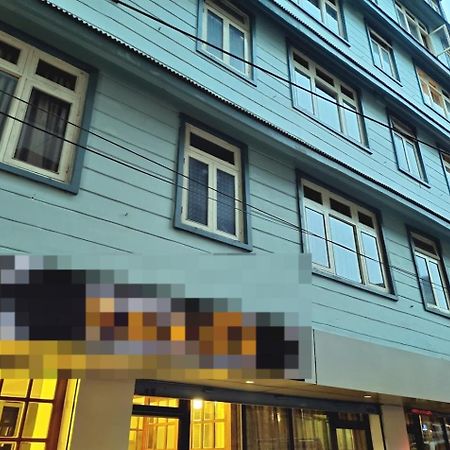 Serenity Taksa Palace Hotel Darjeeling  Exterior foto