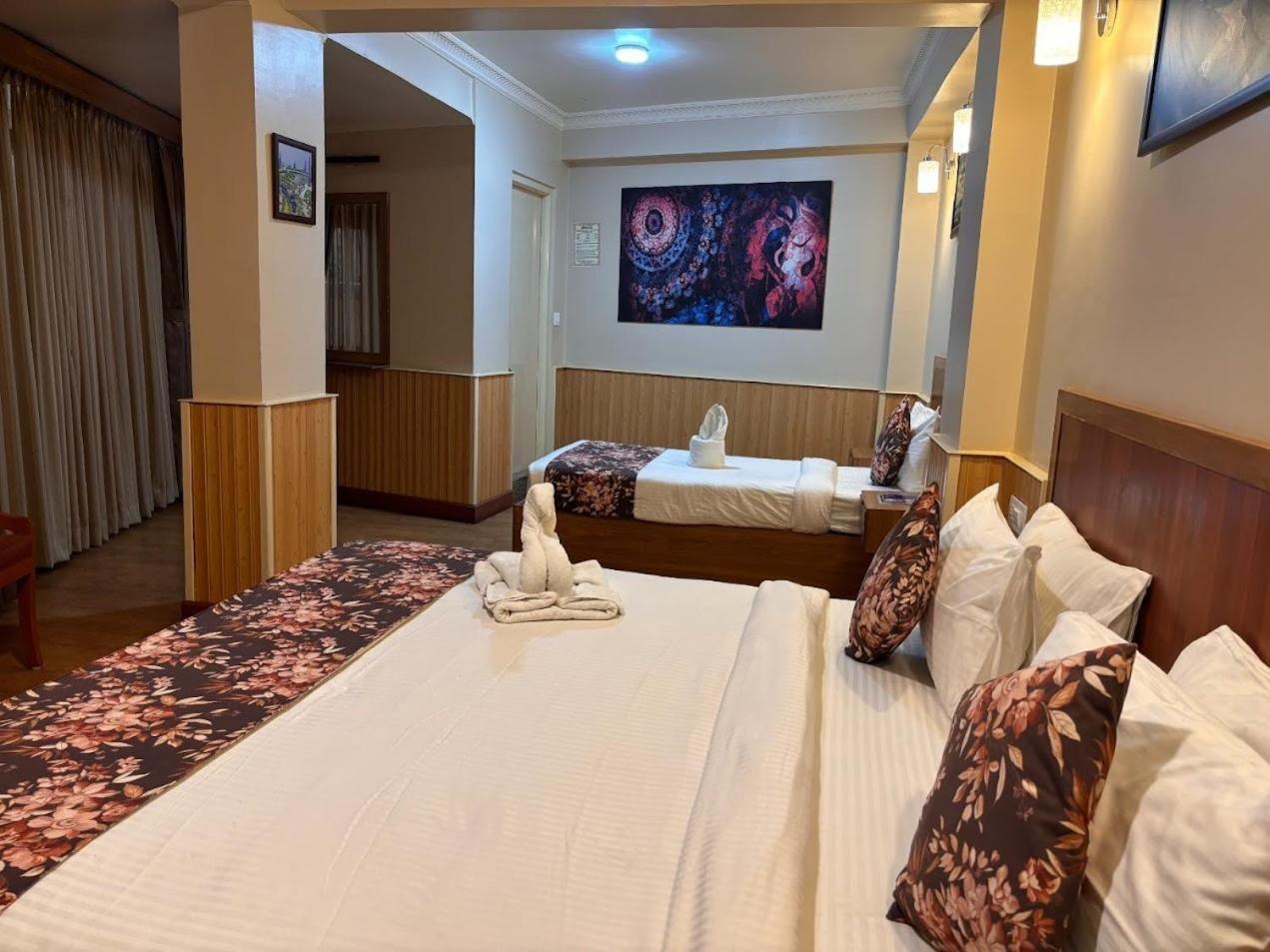 Serenity Taksa Palace Hotel Darjeeling  Exterior foto