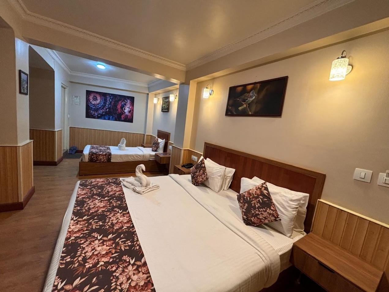 Serenity Taksa Palace Hotel Darjeeling  Exterior foto